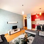 דירה 1-bedroom In Urban Area *