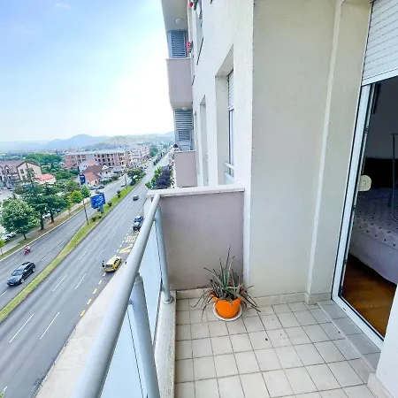 1-bedroom In Urban Area Апартаменты *