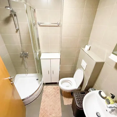 Апартаменти 1-bedroom In Urban Area